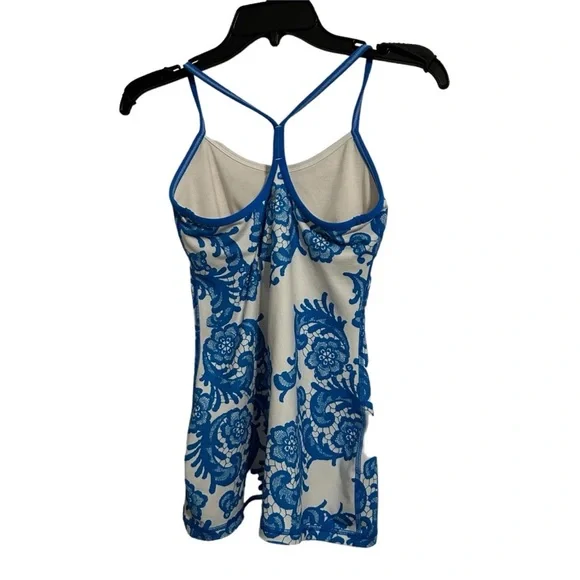 Lululemon Athletica Blue and White power Y tank top - Picture 4 of 6